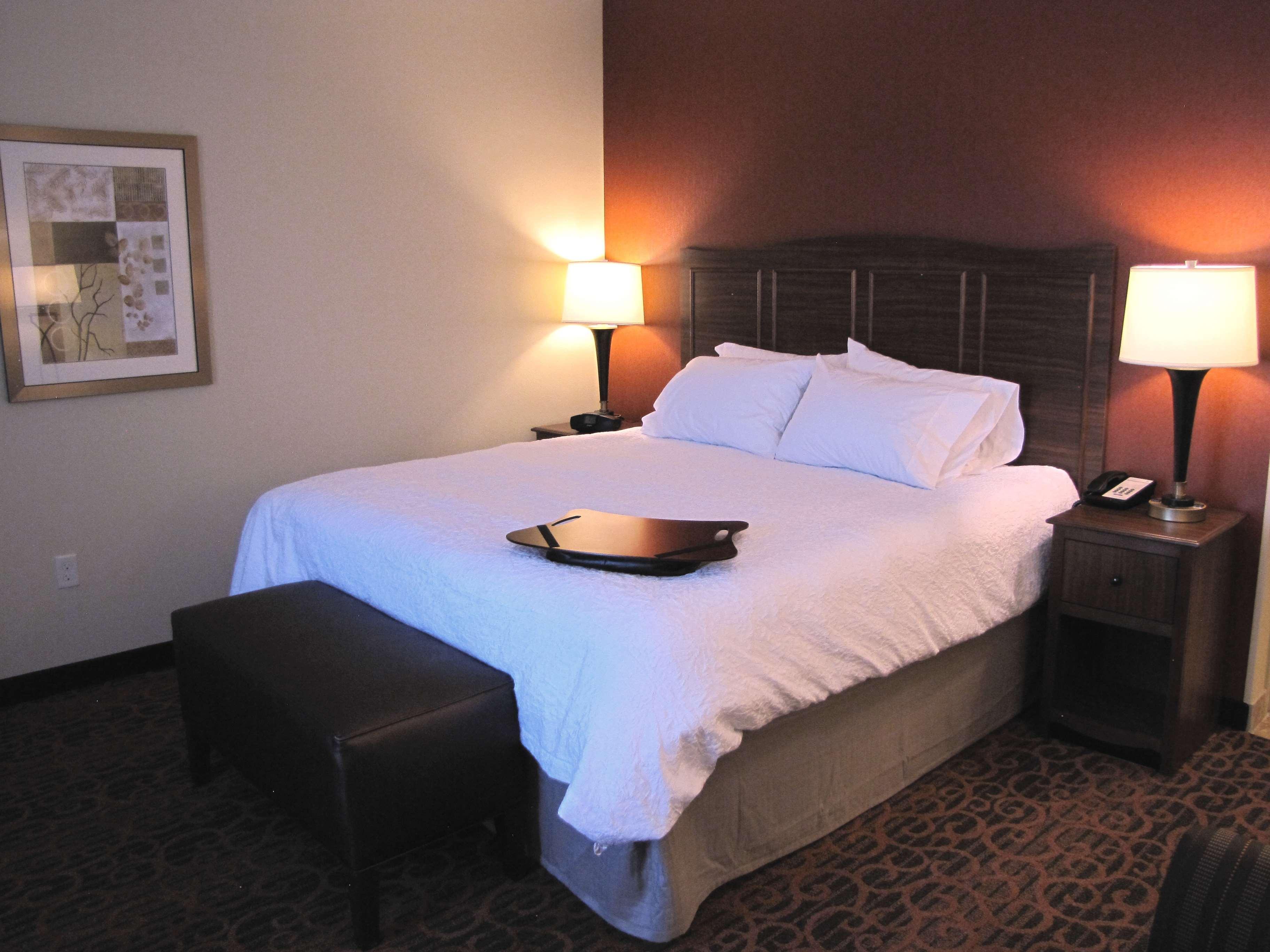 Hampton Inn & Suites Jamestown Kültér fotó