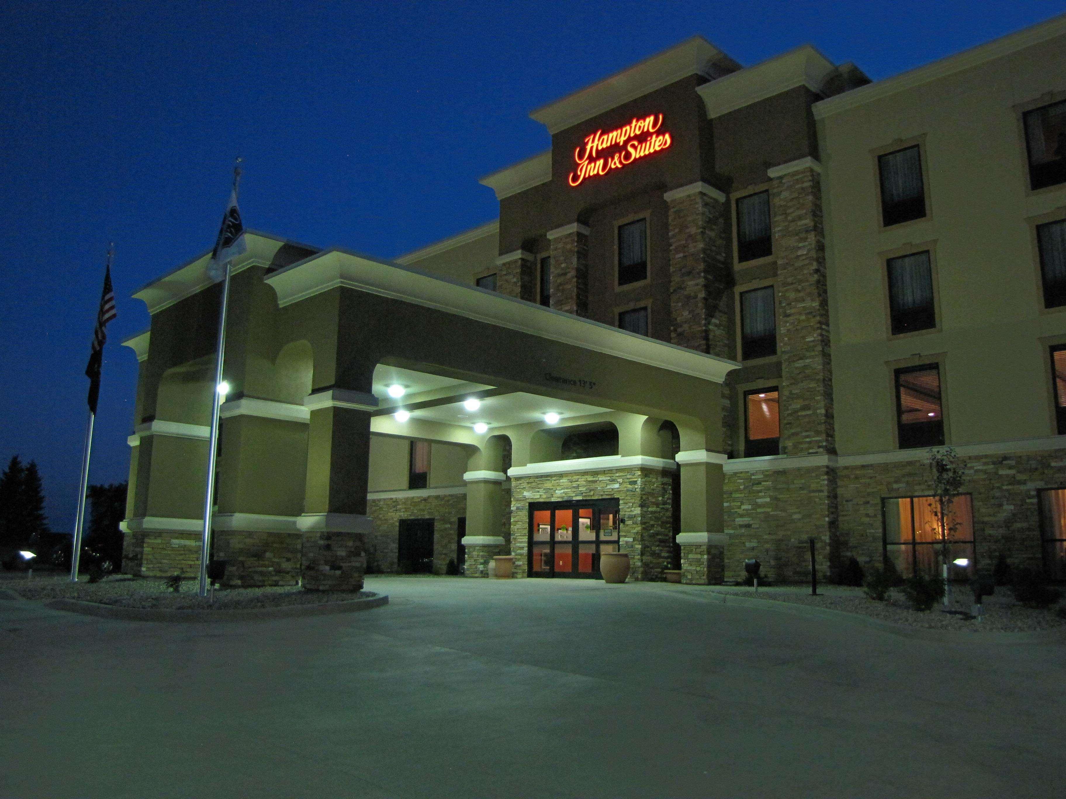 Hampton Inn & Suites Jamestown Kültér fotó
