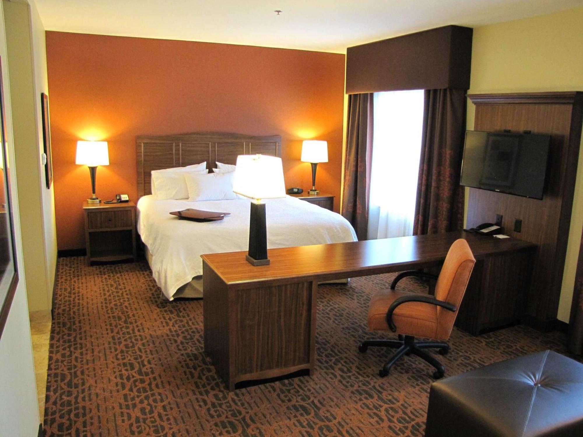 Hampton Inn & Suites Jamestown Kültér fotó